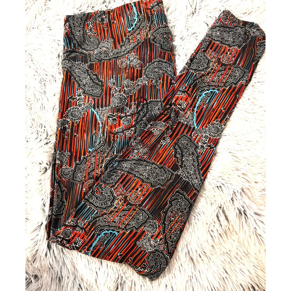 Vintage Y2K LuLaRoe Paisley Patterned Leggings- Tall and Curvy